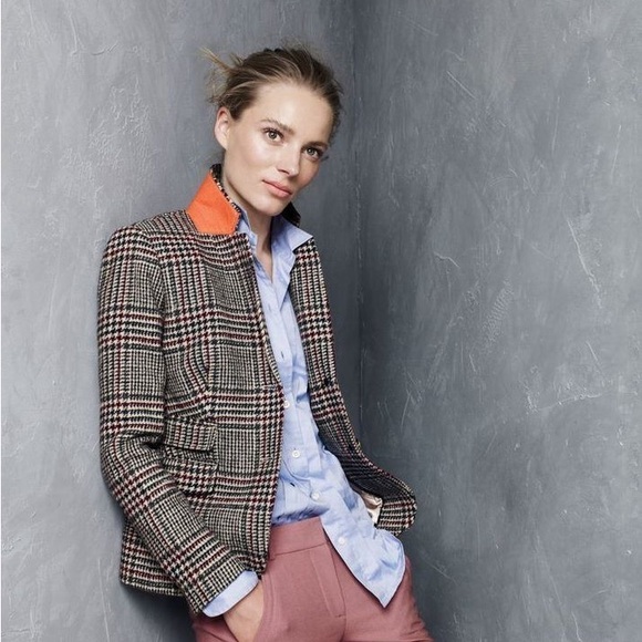 J. Crew Jackets & Blazers - J. Crew Schoolboy Blazer in Houndstooth Tweed Size 0. 100% wool